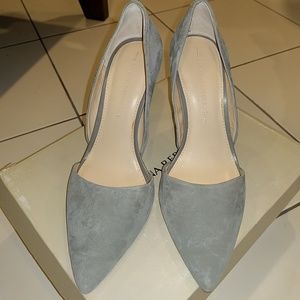 Bannana Republic Grey suede Adelia pumps in size 7.